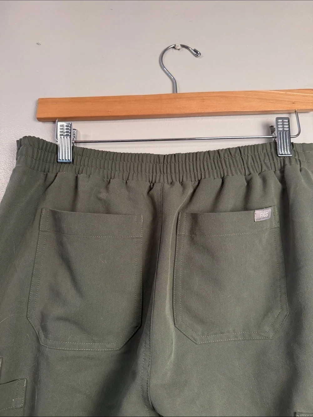 Figs Olive Green Jogger Pants with Orange Drawcord size small